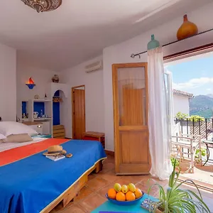 2* Hotel Castaños